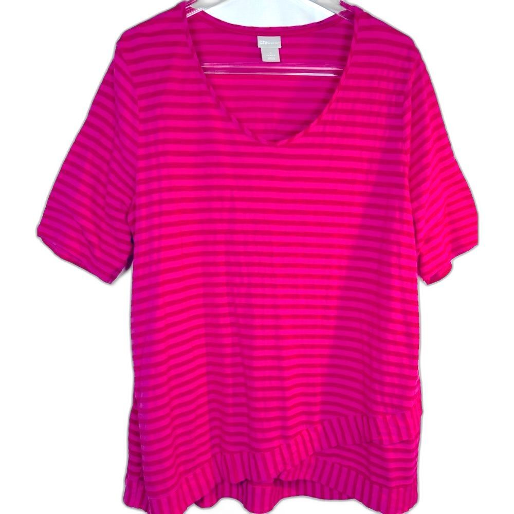 Chico’s Short Sleeve Shirt Hip Length Cross Over Detail PINK Stripe Size 3